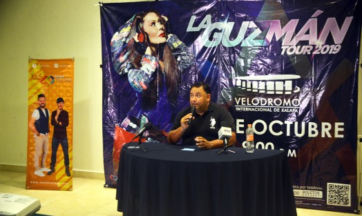 En conocido hotel del centro de Xalapa se anunció el concierto de Alejandra Guzmán el próximo 5 de Octubre en el Velódromo de la ciudad. El empresario encargado dijo que se hará un trabajo profesional en cuanto al sonido y el espectáculo para cumplir con las expectativas de los xalapeños.