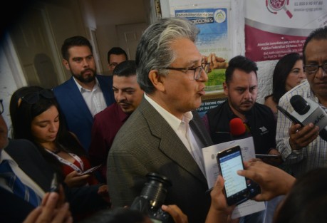  Por irregularidades en la ejecución de los trabajos de un contrato de obra pública establecido por la pasada administración estatal, la Secretaría de Desarrollo Social (SEDESOL) presentó una denuncia ante la Fiscalía General de la República (FGR), toda vez que los recursos utilizados para la misma pertenecen al Fondo de Infraestructura Social para las Entidades (FISE) 2018. 