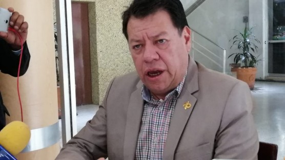  Juan Manuel García González,  presidente de la Canacintra en Xalapa dijo que la prohibición de plásticos, popotes y unicel generará una pérdida de 6 mil empleos a nivel nacional y pérdidas a los fabricantes, por lo que buscarán plazos para transitar a la fabricación de otros materiales. 
