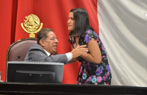 Actividad legislativa durante la Décimo tercera Sesión Ordinaria del Segundo Período de Sesiones Ordinarias, Primer Año de Ejercicio Constitucional.   