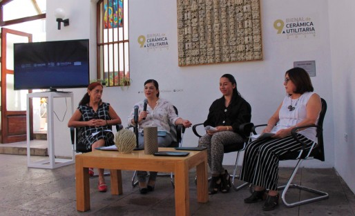 En la Galería de Arte Contemporáneo de Xalapa, fue presentada la convocatoria de la 9a. Bienal de Cerámica Utilitaria Contemporánea 2019, invitando a artesanos y artistas del barro a participar, registrándose del 23 de julio al 15 de octubre  en www.ivec.gob.mx/bienalceramica2019. 