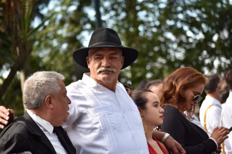 José Manuel Mireles, activista y líder del Frente Nacional de Autodefensas, al participar como masón en el Consejo de Soberano Grandes inspectores generales del 33o grado del consejo Nacional Masónico de grados Filosóficos, en Xalapa, dijo que actualmente hay 28 grupos de autodefensas en todo el país, incluyendo Veracruz, sin embargo, esta es la primera vez que acude al estado, por lo que desconoce cuál sea la situación actual. 