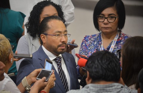 Aspectos de la Decimacuarta Sesión Ordinaria del Segundo Período de Sesiones Ordinarias; Primer Año de Ejercicio Constitucional, de la LXV Legislatura de Veracruz. 