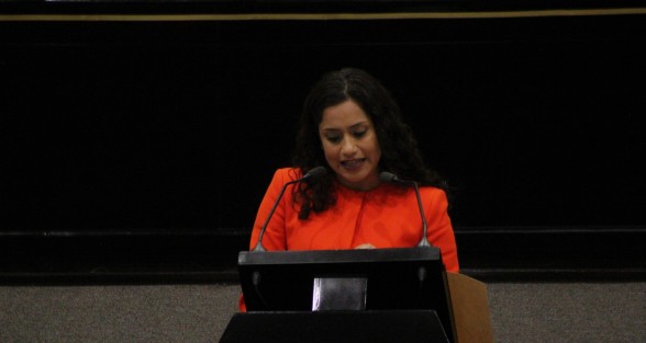 Con 42 votos, el Pleno de la LXV Legislatura del Estado aprobó la iniciativa, propuesta por la diputada Ivonne Trujillo Ortiz, con la cual se reforman diversas disposiciones de la Ley de Tránsito y Seguridad Vial, estableciendo como obligatorio el garantizar cajones de estacionamiento para quienes por alguna discapacidad (permanente o temporal) no puedan desplazarse. 