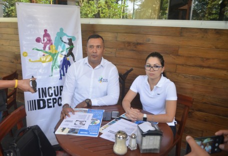 La Asociación Civil INCUBA DEPORTES invita al Curso taller de  masaje deportivo aplicado a la actividad deportiva próximo a impartirse el sábado 3 de agosto y será impartido por la licenciada Dennise Palacios Tamayo, doctor Daniel González y el maestro en ciencias del deporte Fernando Quevedo Amador.