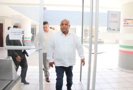 El titular de la Secretaría de Gobierno manifestó que se tienen indicios de que Winckler no solamente ocultó más de 150 órdenes de aprehensión durante 2017 y 2018, sino que se presume que durante este año tiene alrededor de 100. 