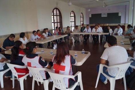 Durante la segunda reunión del Comité de Seguridad en Salud y Migración, la Secretaría de Salud (SS) presentó avances para fortalecer las acciones que faciliten el trabajo entre instituciones y organizaciones, ante posibles contingencias en la estación migratoria de este municipio.