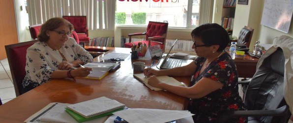 El instituto de la mujer refuerza sus trabajos para crear una conciencia en torno a la violencia de género.
