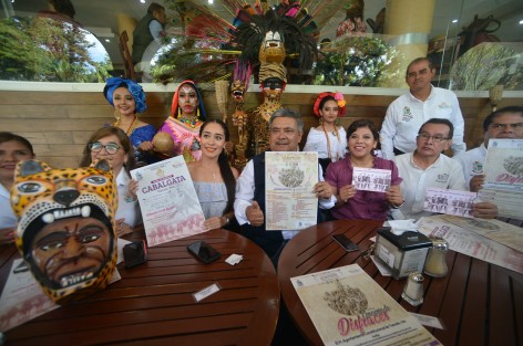 El presidente municipal de Teocelo, Mario Antonio Chama Díaz, en compañía de la Síndica Municipal Zayra del Carmen Martínez Andrade; la Presidenta del Sistema Municipal DIF, Mara Chama Villa y funcionarios municipales, anunciaron la fiesta patronal de la Asunción de nuestra señora, que inicia con una cabalgata el próximo 10 de Agosto en el campo El Maguey.  