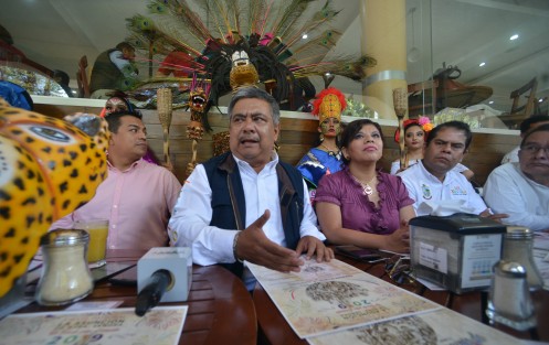 El presidente municipal de Teocelo, Mario Antonio Chama Díaz, en compañía de la Síndica Municipal Zayra del Carmen Martínez Andrade; la Presidenta del Sistema Municipal DIF, Mara Chama Villa y funcionarios municipales, anunciaron la fiesta patronal de la Asunción de nuestra señora, que inicia con una cabalgata el próximo 10 de Agosto en el campo El Maguey.  
