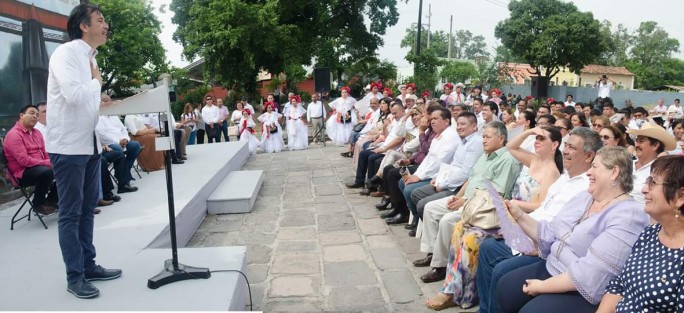 El Alcalde Mario Chama Díaz y el Secretario del Ayuntamiento de Teocelo, Zimri Abimelech Arellano, asistieron a esta gran conmemoración, encabezada por el Gobernador del Estado de Veracruz Ing. Cuitláhuac García Jiménez, el Secretario de Gobernación Ing. Eric Patrocinio Cisneros Burgos y la anfitriona, la Alcaldesa Martha Ximena Rodríguez Utrera del Ayuntamiento de Soledad de Doblado, Veracruz. 