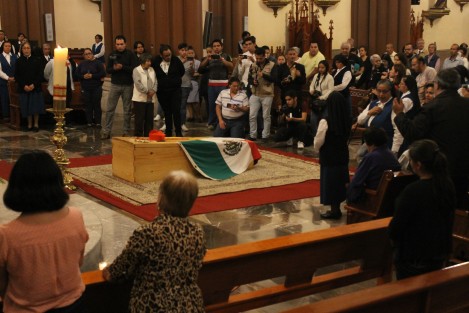 Los restos mortales del Cardenal y Obispo emérito de la Arquidiócesis de Xalapa,  Don Sergio Obeso Rivera, son velados en la Catedral Metropolitana de Xalapa, en donde permanecerán hasta el martes 13 a las 12:00 horas.  