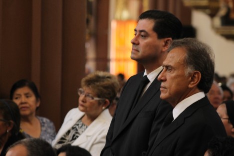 Familiares, personajes eclesiásticos y públicos así como fieles católicos  participaron en la misa exequial del Cardenal Sergio Obeso Rivera. 