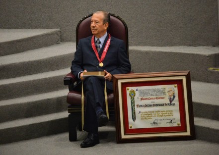 Durante su discurso, Marco Antonio Rodríguez Revoredo pidió a los legisladores y al gobernador recuperar el Museo Interactivo de Xalapa(MIX), ya que dijo que el cierre significó un retroceso.