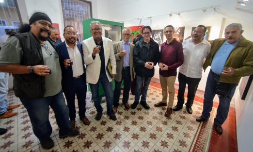 En la Casa de la Caricatura de la ciudad de Xalapa se inauguró la exposición  <em>El placer de pintar</em> en homenaje a la trayectoria de 40 años del reconocido caricaturista Fernando Morales FM.