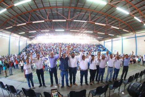Ante más de cuatro mil militantes de Tantoyuca, Platón Sánchez, Chiconamel y Chalma, el candidato del Partido Acción Nacional a la presidencia del Comité Directivo Estatal de Veracruz, Joaquín Rosendo Guzmán Avilés, calificó la zona norte como <em>la puerta grande del PAN</em>, evento en el que estuvo respaldado por los candidatos de su planilla y dirigentes representativos de todo Veracruz.