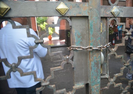 Diputados panistas de la LXV legislatura acudieron a Palacio de Gobierno para solicitar diálogo con el gobernador Cuitláhuac García Jiménez y pedir la reinstalación del ex procurador Jorge Winckler Ortiz.  