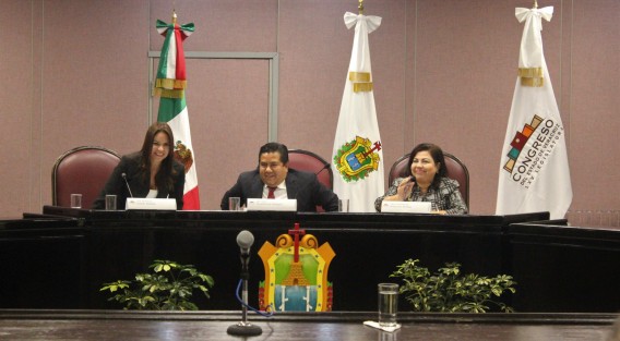 Aspirantes al cargo de Auditora o Auditor General del Órgano de Fiscalización Superior del Estado (Orfis) se presentaron ante los integrantes de la Comisión Permanente de Vigilancia del Congreso del Estado para satisfacer la tercera etapa del proceso de selección y designación, correspondiente a las entrevistas a cargo de las y los integrantes de dicha instancia dictaminadora.  