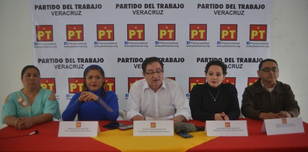 El coordinador de la comisión ejecutiva estatal  del PT, Vicente Aguilar, dijo que quien crea dudas sobre su administración una vez más es el alcalde Hipólito Rodríguez, quien posiblemente caiga nuevamente en subejercicio, por lo que le pidió explique a los xalapeños por qué no se han aplicado los recursos en obras igual que el año pasado.  