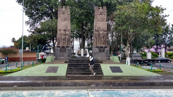 Hoy 13 de septiembre siendo el 172 aniversario de la batalla de Chapultepec por primera vez no hubo homenaje oficial  en monumento a los Niños Héroes, ni una corona o mínimo una flor. Historia y civismo al olvido.