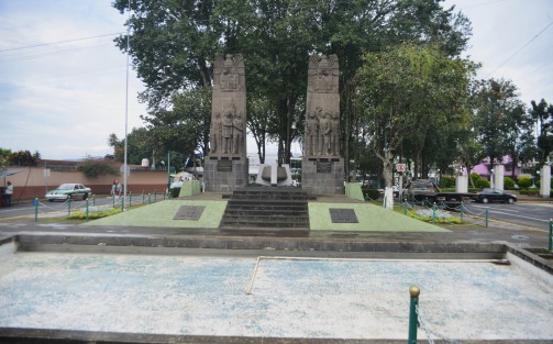 Hoy 13 de septiembre siendo el 172 aniversario de la batalla de Chapultepec por primera vez no hubo homenaje oficial  en monumento a los Niños Héroes, ni una corona o mínimo una flor. Historia y civismo al olvido.