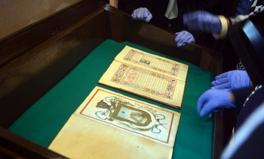 La encargada del Archivo Municipal de Xalapa dijo que es un justo un placer darle a la ciudadanía xalapeña instalaciones históricas para la investigación, trámite, lectura; ya se lo merecía la ciudadanía, con voluntad política y conservar la memoria histórica y sobre todo la primer Acta de cabildo del año 1794 y el nombramiento de villa Xalapa del año 1791.  