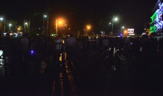 Al inicio de la festividad de El Grito de Independencia, comerciantes y asistentes al evento se quejaron por la inusual reducción de espacios.