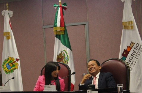 Aspectos de la Cuarta Sesión Ordinaria Segundo Receso 1er. Año de Ejercicio Constitucional. 