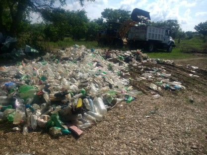 La Secretaría de Medio Ambiente (SEDEMA) informó que hasta este día se han retirado 25 metros cúbicos de residuos del Río Blanco, lo cual representan 14 toneladas de desechos.