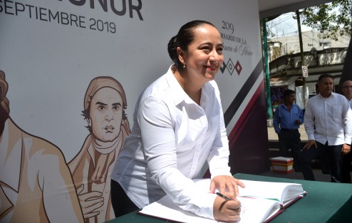 La Secretaría de Turismo de Veracruz (Sectur) Xóchitl Arbesú Lago, se negó a hablar sobre las exigencias del sector hotelero, quienes requirieron que se transparenten las acciones que han realizado en materia de promoción en la entidad con los recursos del 2 por ciento al hospedaje.