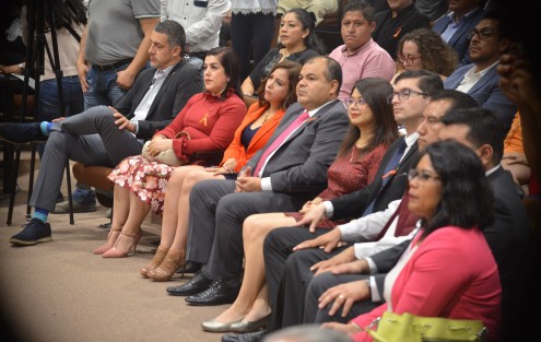 Diputados locales y federales, así como autoridades de gobierno y del OPLE, participaron en el <em>Foro Parlamento Abierto en Veracuz: Hacia una Reforma  electoral</em>, en el auditorio Sebastián Lerdo de Tejada de la Legislatura.  