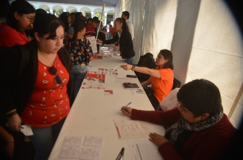 Este miércoles se realizó la 2.ª Feria del Empleo, en Xalapa, donde  empresas locales ofertaron más de 480 vacantes, que van desde puestos auxiliares hasta gerenciales.  La afluencia fue menor a la de otros eventos similares anteriores. 