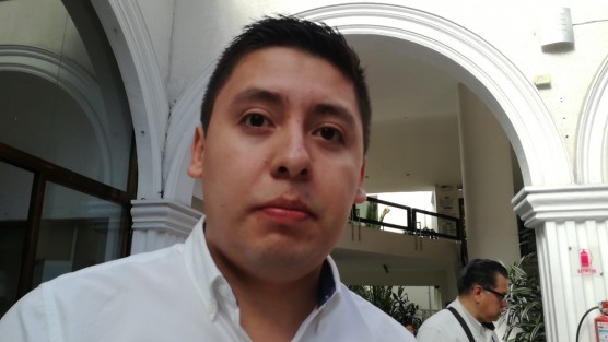El Presidente Estatal de (CODEM), Edgar Jair Ramírez Bruno, hizo una invitación para que acudan al médico y se realizen el estudio para la detección oportuna del cáncer de mama; que no les dé pena y también que los esposos las apoyen en llevarlas al doctor, que se acabe el machismo.  