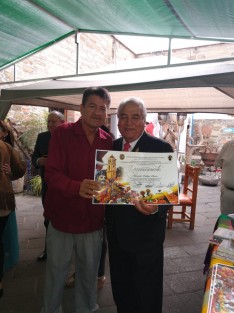 El reportero Bernabé Vallejo Olvera, fue reconocido por la Sociedad Mexicana de Geografía y Estadística, por su destacada participación en el Tercer Encuentro Internacional de Poesía, realizado en  la ciudad de Tlaxcala, Tlaxcala. 