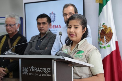 La Comisión Nacional de Áreas Naturales Protegidas (CONANP) ha profesionalizado a guías de turismo pertenecientes a emprendimientos rurales, para dar a conocer las riquezas ambientales del Parque Nacional Cofre de Perote y su zona de influencia.