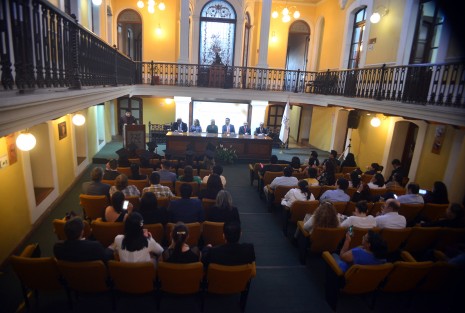 En el Auditorio Aristóteles del Colegio de Veracruz, se realizó la ceremonia de graduación de la generación 2017 - 2019 de la Maestría en Administración Pública. Un reconocimiento especial para la alumna Heidi Cristina Cortés Hernández.
