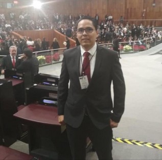 Con 36 votos a favor y  10 en contra, el Congreso de Veracruz removió del cargo al Fiscal Especializado en el Combate a la Corrupción, Marcos Even Torres Zamudio, nombrando en su lugar a José Alfredo Corona Lizárraga como encargado de despacho.  