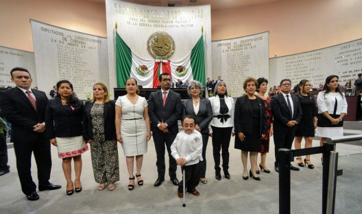Luego de la aprobación por el  Congreso de su nombramiento, los 13 nuevos magistrados, 9 mujeres y 4 hombres, rindieron protesta a su cargo. 