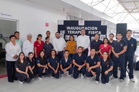  El área de Terapia Física es atendida por alumnas y alumnos egresados del ICES Instituto Científico de Educación Superior y de la UAMP Universidad Americana de Puebla, quienes brindan sus servicios a la sociedad coatepecana. 
