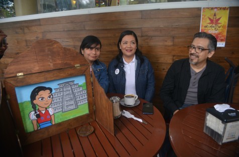 Megumi Goji, coordinadora de Xalapa Kaikan, Carlos González, El Samurai, artista plástico y Arely León Sánchez de Kamishibai, invitaron al Festival de Otoño Akimatsuri, el 20 de octubre en el Centro Recreativo Xalapeño.