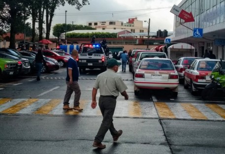 Finalmente fueron recibidos por autoridades para dialogar sobre sus inquietudes. 