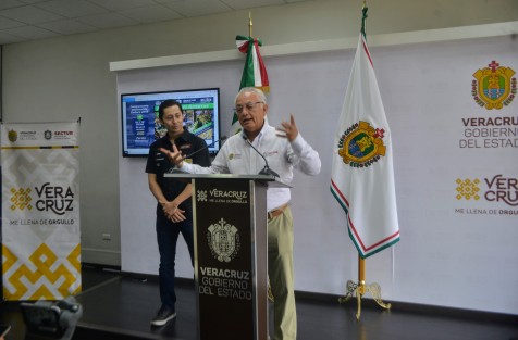  La Secretaría de Turismo y Cultura (SECTUR) presentó el Campeonato Nacional de Enduro 2019 de motociclismo, organizado por Motoclub Maniac Motors, y que se realizará del 25 al 27 de octubre con la participación de más de 150 pilotos en las pistas ubicadas en Cerro de León, municipio de Villa Aldama. La entrada para el público será sin costo.