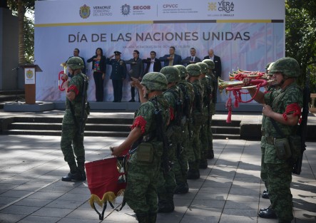 Autoridades estatales, municipales y militares celebraron el Día  las Naciones Unidas, el cual corrió a cargo de la Secretaría de Gobierno y la coordinación  de promoción de los valores cívicos y culturales. 