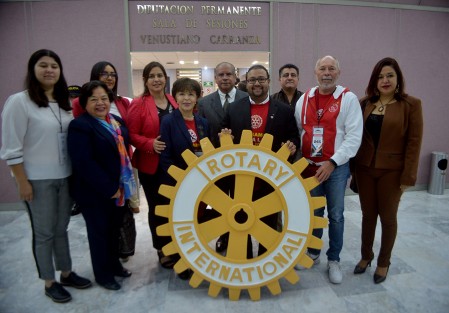 Con el propósito de generar mayor conciencia sobre el problema que representa la enfermedad de la poliomielitis y en reconocimiento a la organización Rotary International, que ha dedicado más de 30 años a combatir este mal, el diputado Jorge Moreno Salinas presentó la iniciativa con proyecto de decreto que busca instaurar el 24 de octubre como el Día Estatal Contra la Poliomielitis. 