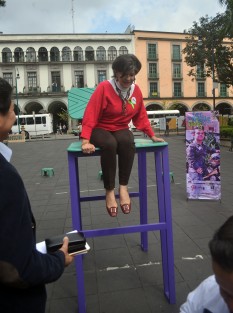 Integrantes del Consejo de Gente Pequeña México anunciaron las actividades que realizarán este fin de semana en la ciudad de Xalapa con motivo del Día de las Personas de Talla Pequeña. Los regidores Rafael Pérez y Consuelo Niembro, tuvieron la oportunidad de escuchar sus necesidades. 
