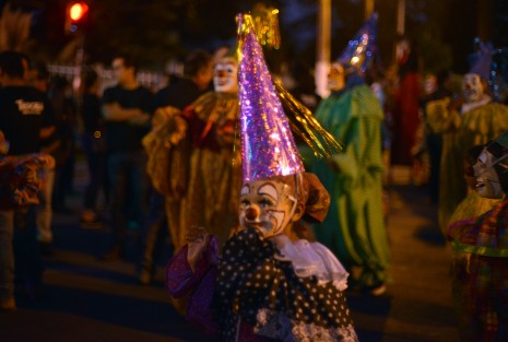 Aspecto del desfile de Día de Muertos organizado por el Gobierno del Estado. 