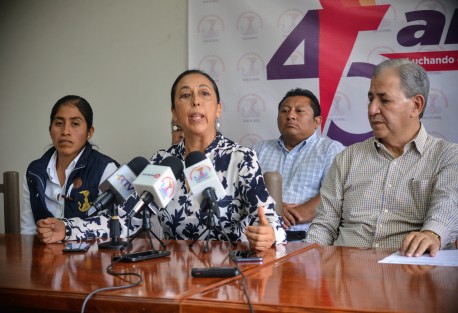 En otro tema, los líderes antorchistas en Veracruza invitaron a los veracruzanos a participar de la celebración por los 45 años de este moviento, el próximo 10 de noviembre en los estadios Cuauhtémoc y Hermanos Serdán, de la ciudad de Puebla. 