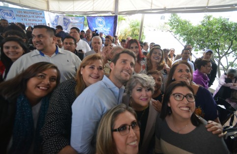 Durante la toma de protesta del nuevo CDE del PAN, fue notoria la división de la militancia, con la ausencia del grupo ligado a José de Jesús Mancha. 