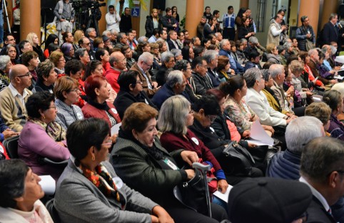 El Gobernador del Estado de Veracruz, Cuitláhuac García Jiménez, en su discurso dijo que nunca más se hará <em>uso de la fuerza contra el pueblo, contra los periodistas y los adultos mayores, nunca más</em>.