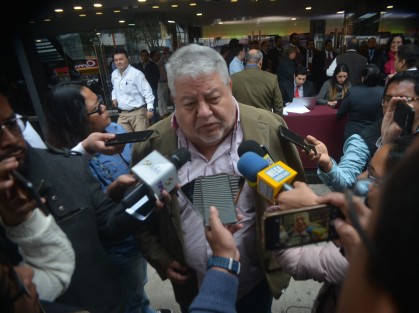 Funcionarios de los tres niveles de Gobierno acudieron a escuchar el informe del Gobernador Cuitláhuac García.